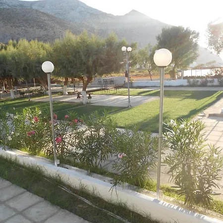 Ktima Edem בית הארחה *