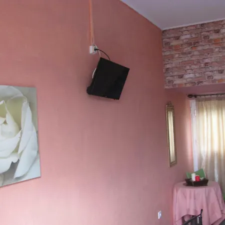 בית הארחה Ktima Edem קאמארי