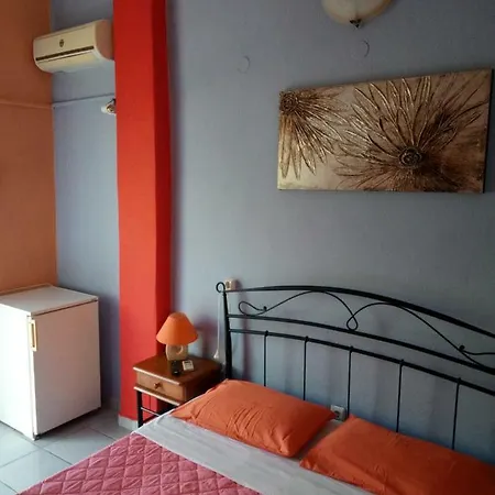 בית הארחה Ktima Edem קאמארי