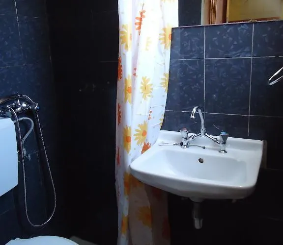 Gasthuis Ktima Edem Kamarai