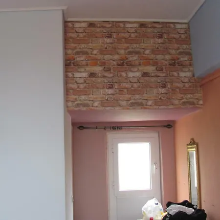 Pensión Ktima Edem Kamarai